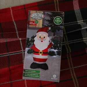 Gemmy Airblown Inflatable Santa with LED Lights